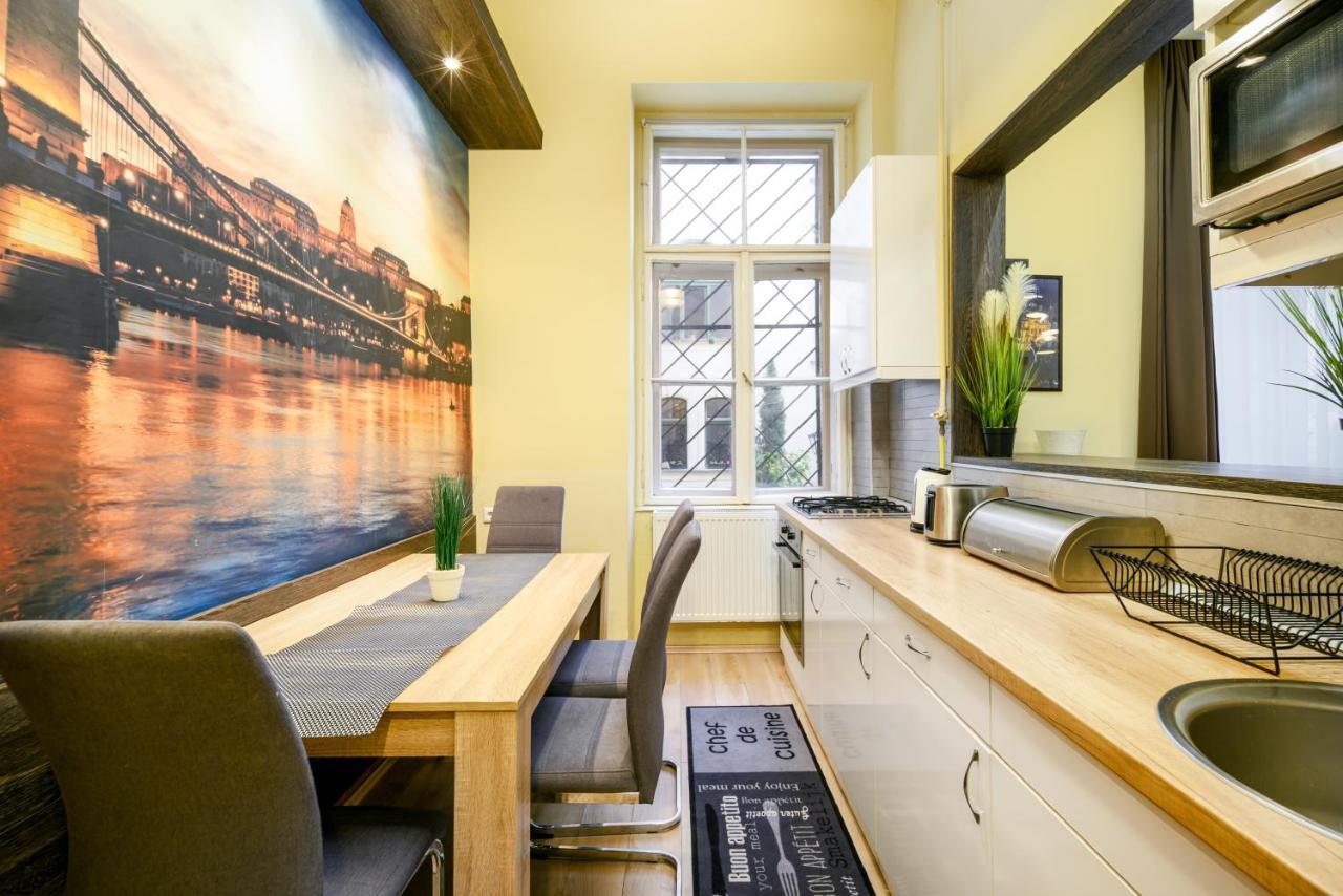 Downtown Deluxe-Two Bedroom Apartment With Sauna Budapest Exterior foto