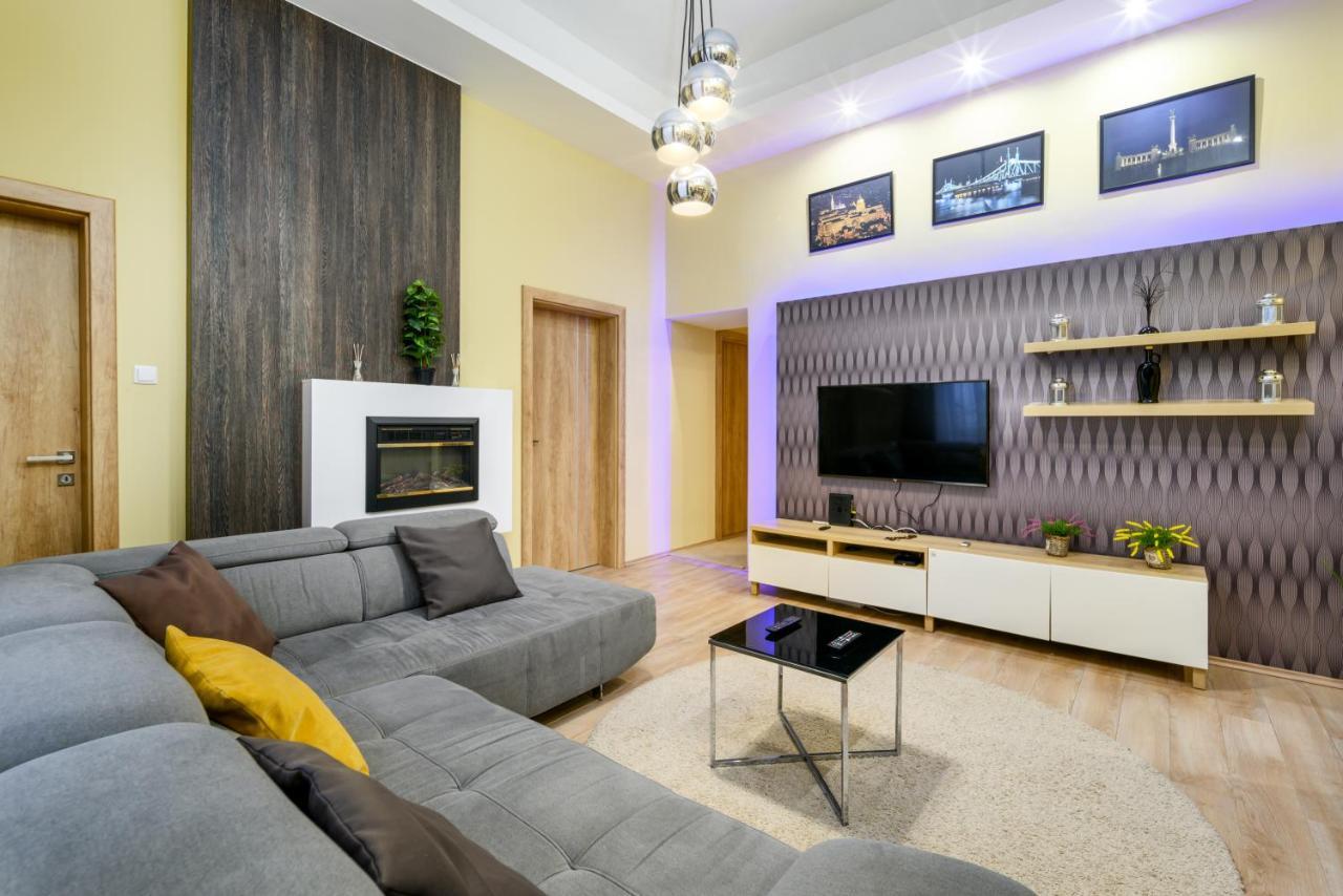 Downtown Deluxe-Two Bedroom Apartment With Sauna Budapest Exterior foto